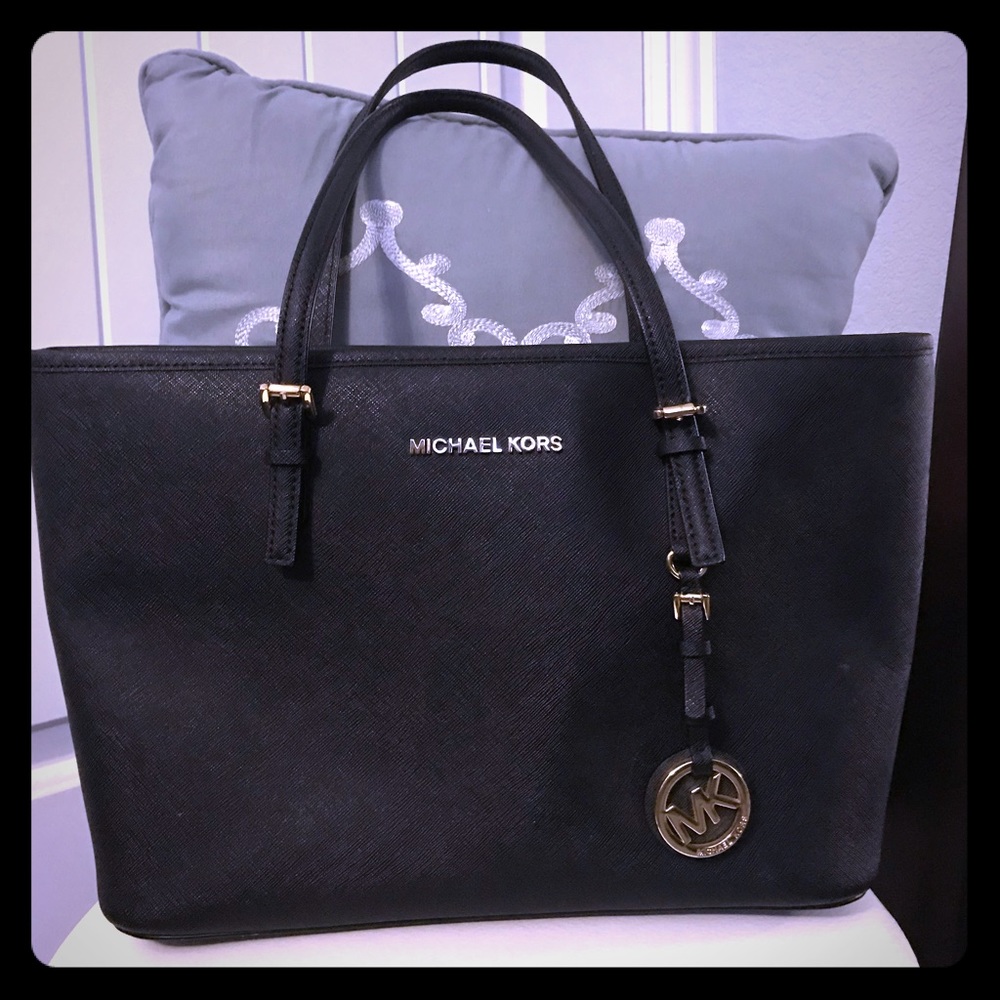 Michael kors tote bag